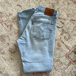Levi’s 501 S Skinny - 100% cotton